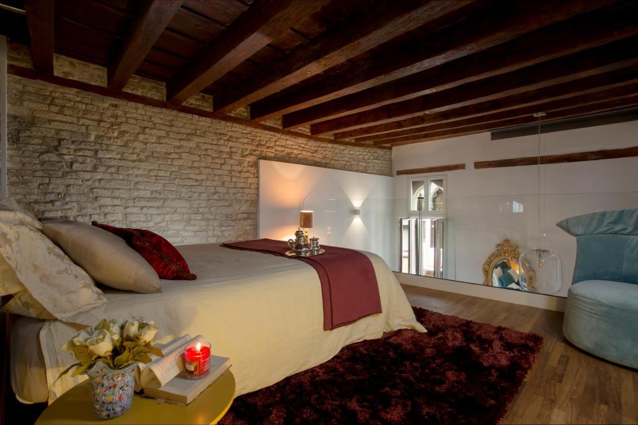 Italiahaus - Ca' Olivo Loft With Canal View In Rialto Venice Lejlighed Eksteriør billede