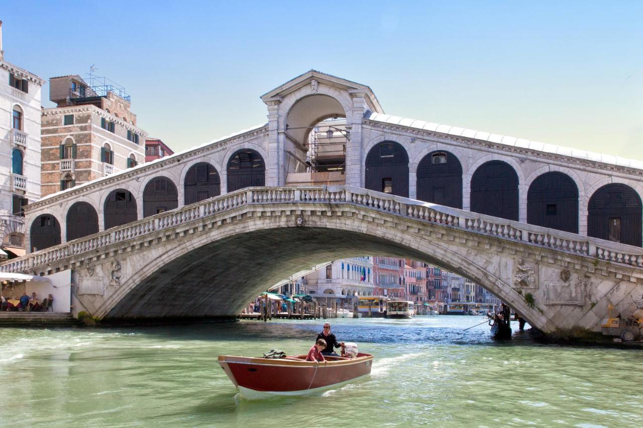 Italiahaus - Ca' Olivo Loft With Canal View In Rialto Venice Lejlighed Eksteriør billede