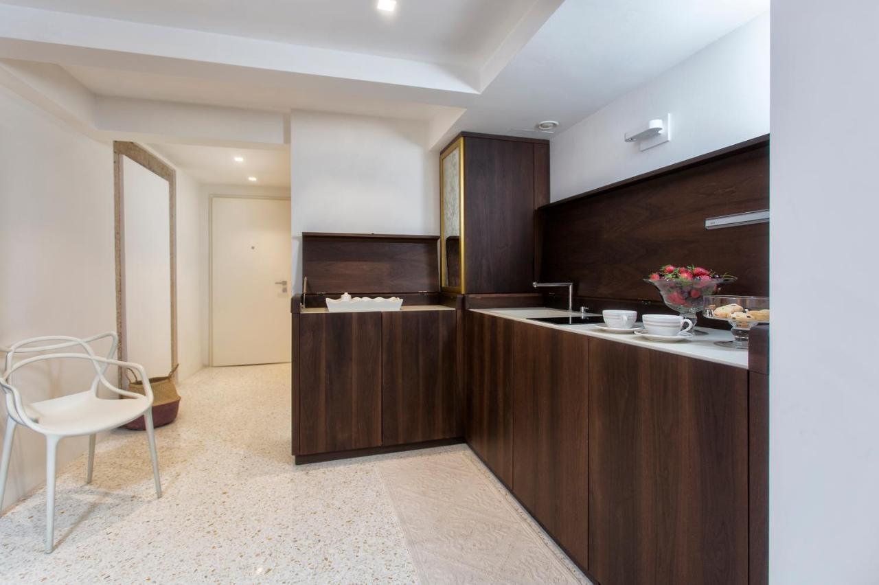 Italiahaus - Ca' Olivo Loft With Canal View In Rialto Venice Lejlighed Eksteriør billede